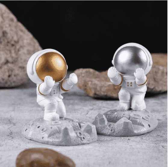 Astronaut Mobile Phone Holder